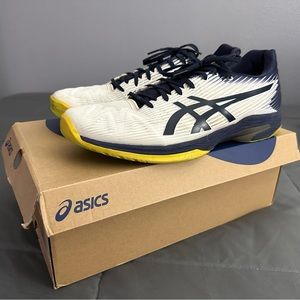 Asics tennis shoes